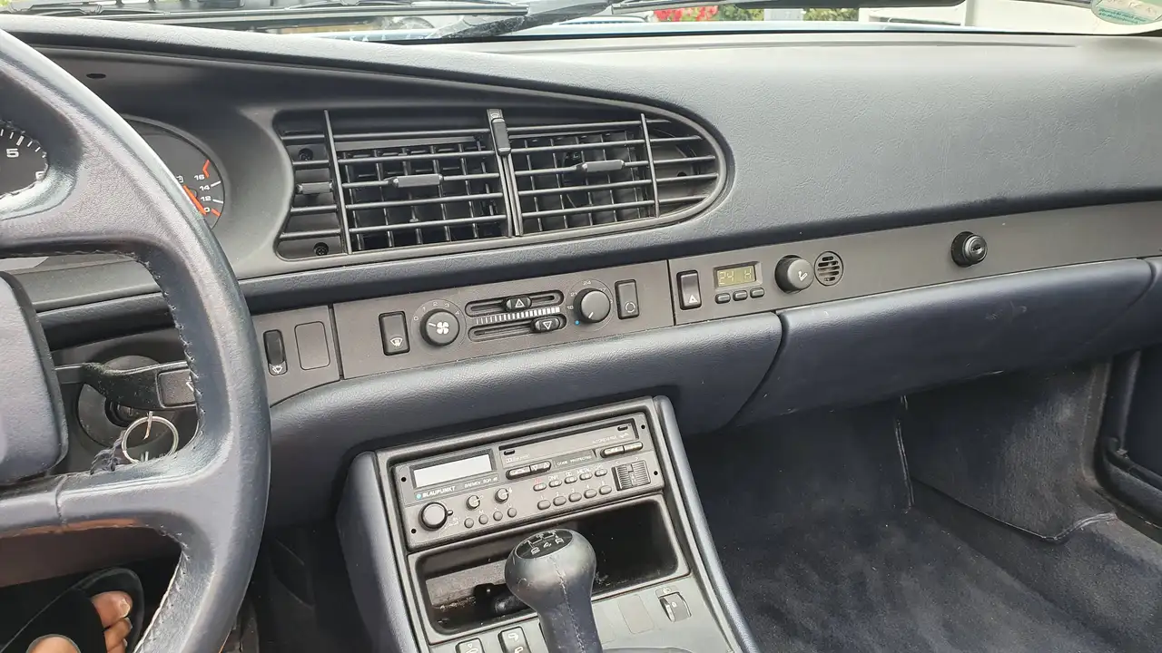 Porsche 944 S 2 Cabriolet, foto 8