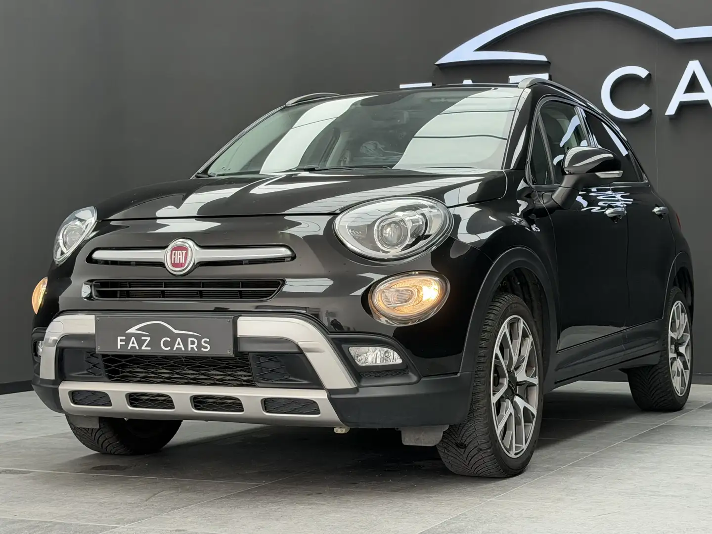 Fiat 500X 1.4 DCT * 1ER PROP + GPS + CUIR + B.AUTO + JANTES* Schwarz - 2