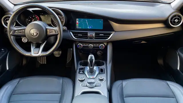 Alfa Romeo Giulia view 10