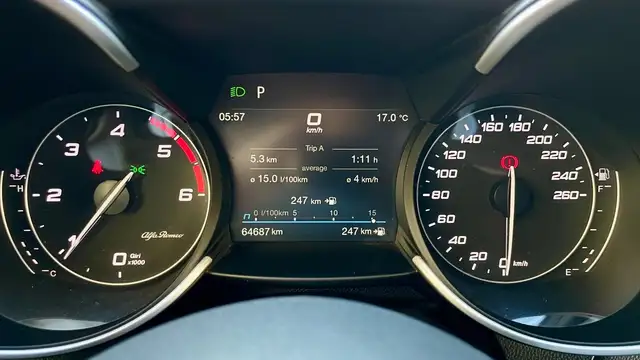 Alfa Romeo Giulia view 15