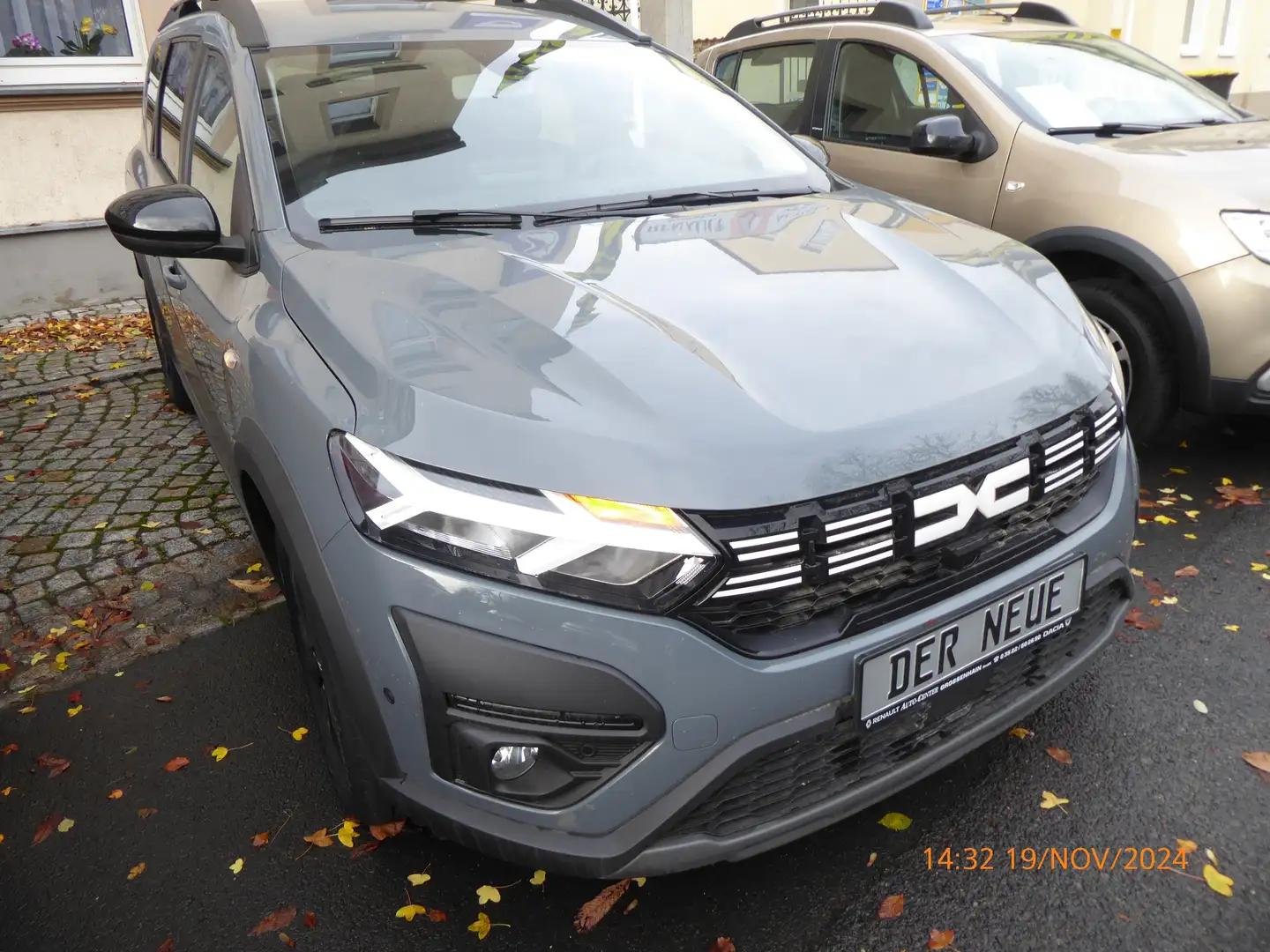 Dacia Jogger Extreme Grau - 2