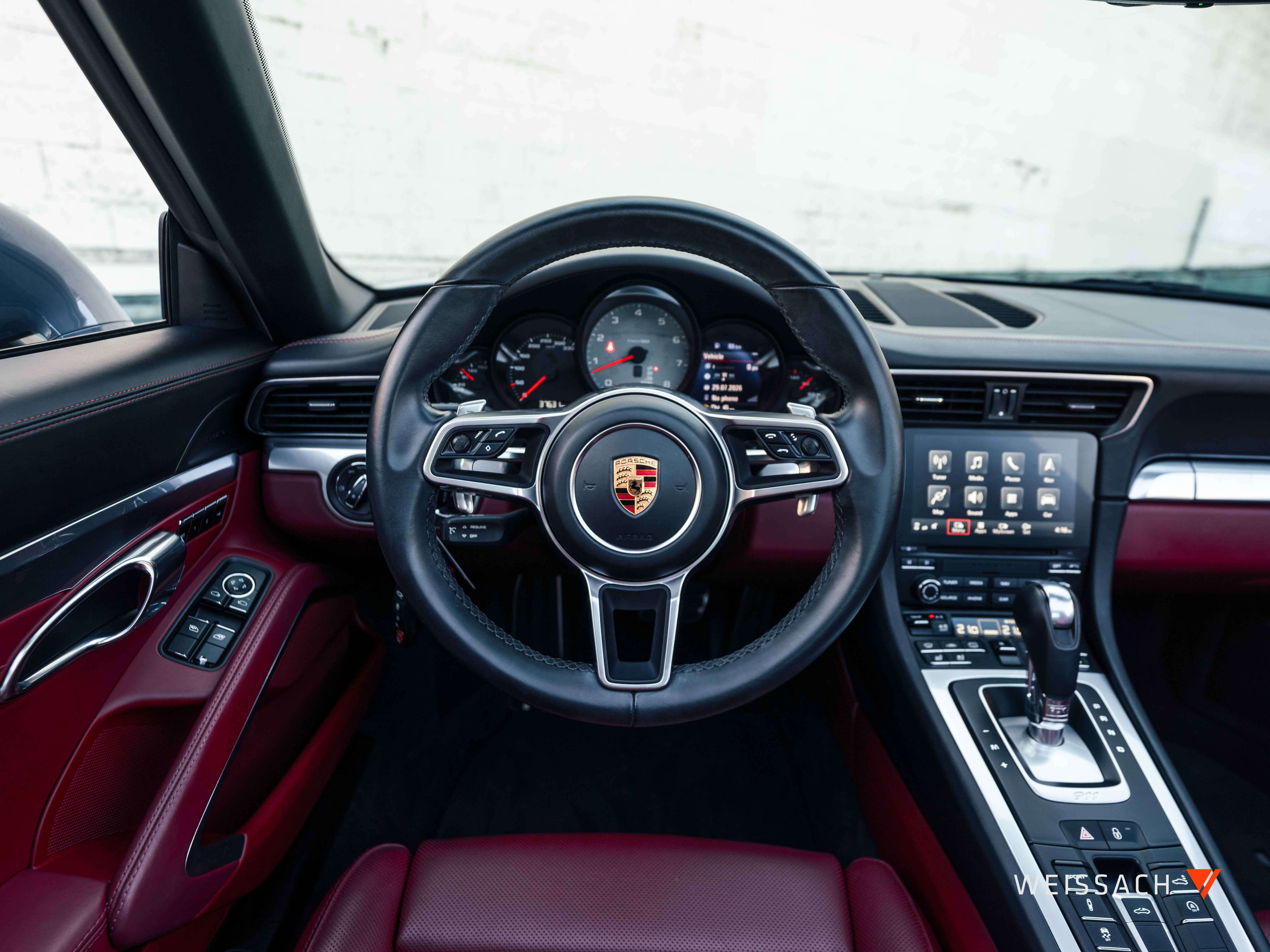 2018 Porsche 911 Targa 4S