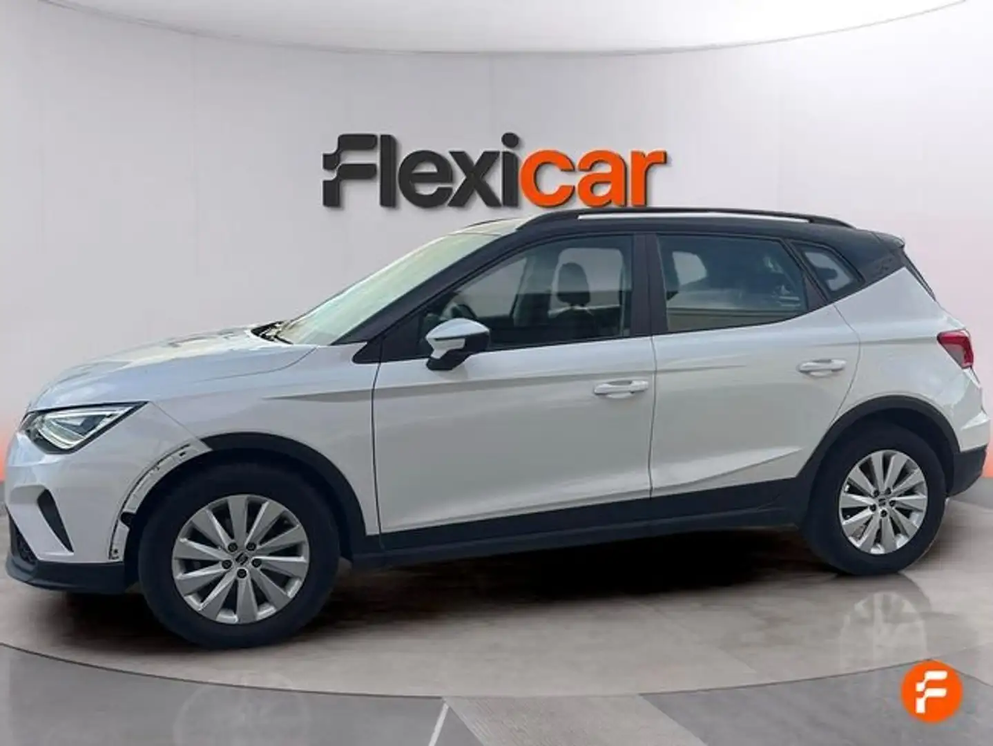 SEAT Arona 1.0 TSI 81kW DSG Style XL Blanco - 2