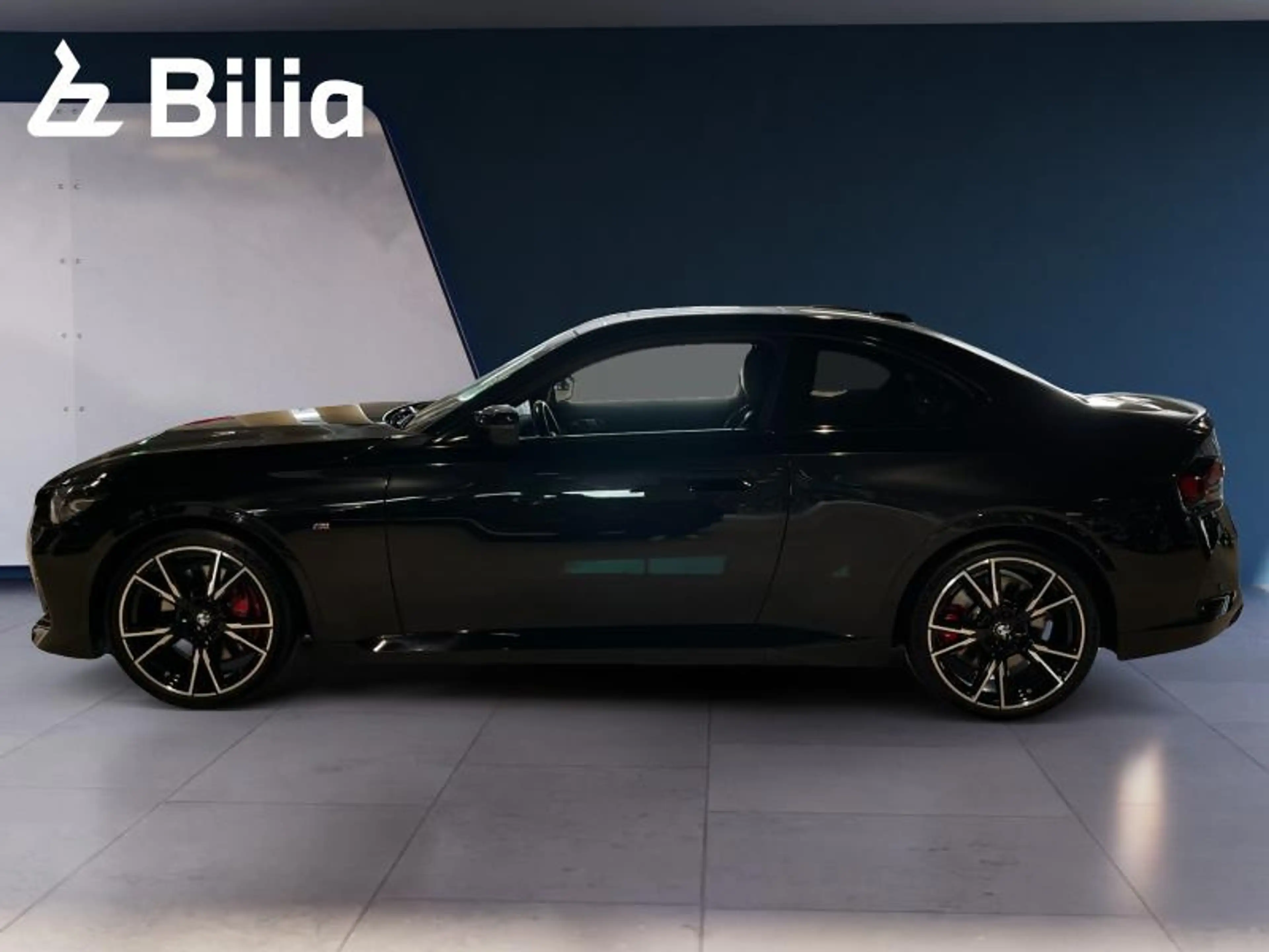 BMW 240 M240i xDrive Coupé — photo 15