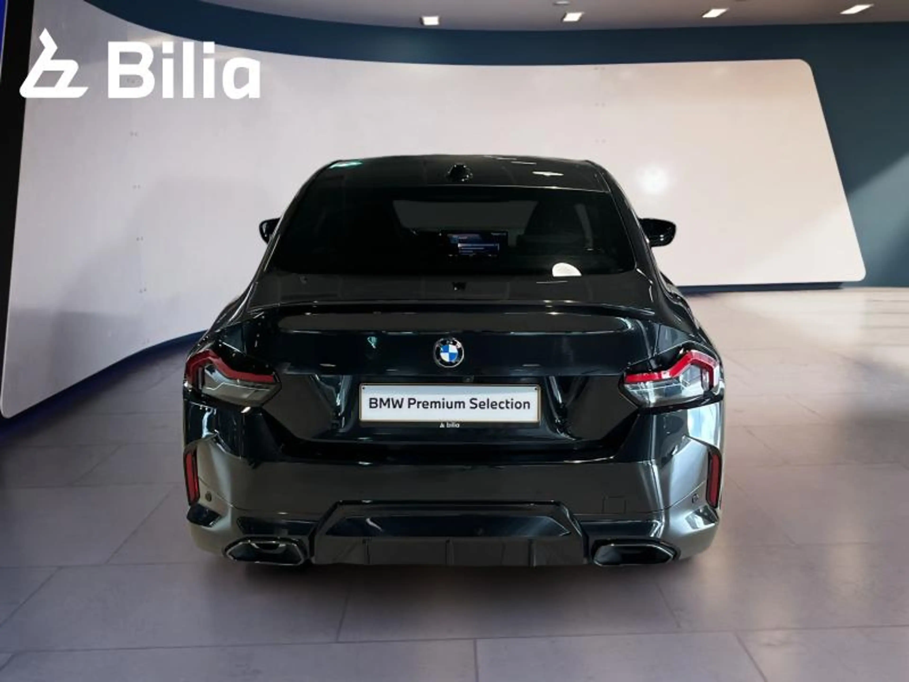 BMW 240 M240i xDrive Coupé — photo 4