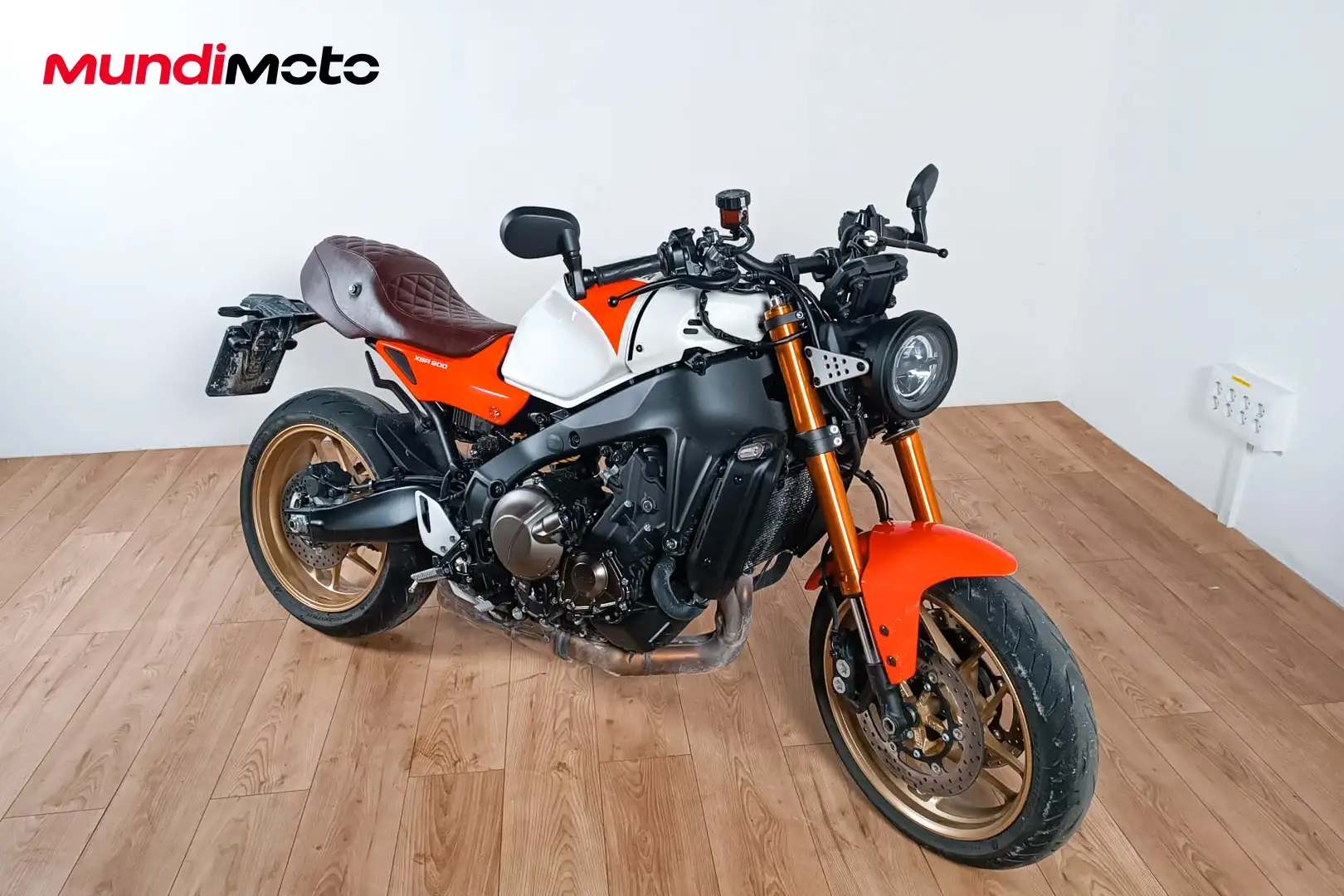 Yamaha XSR 900 - 2