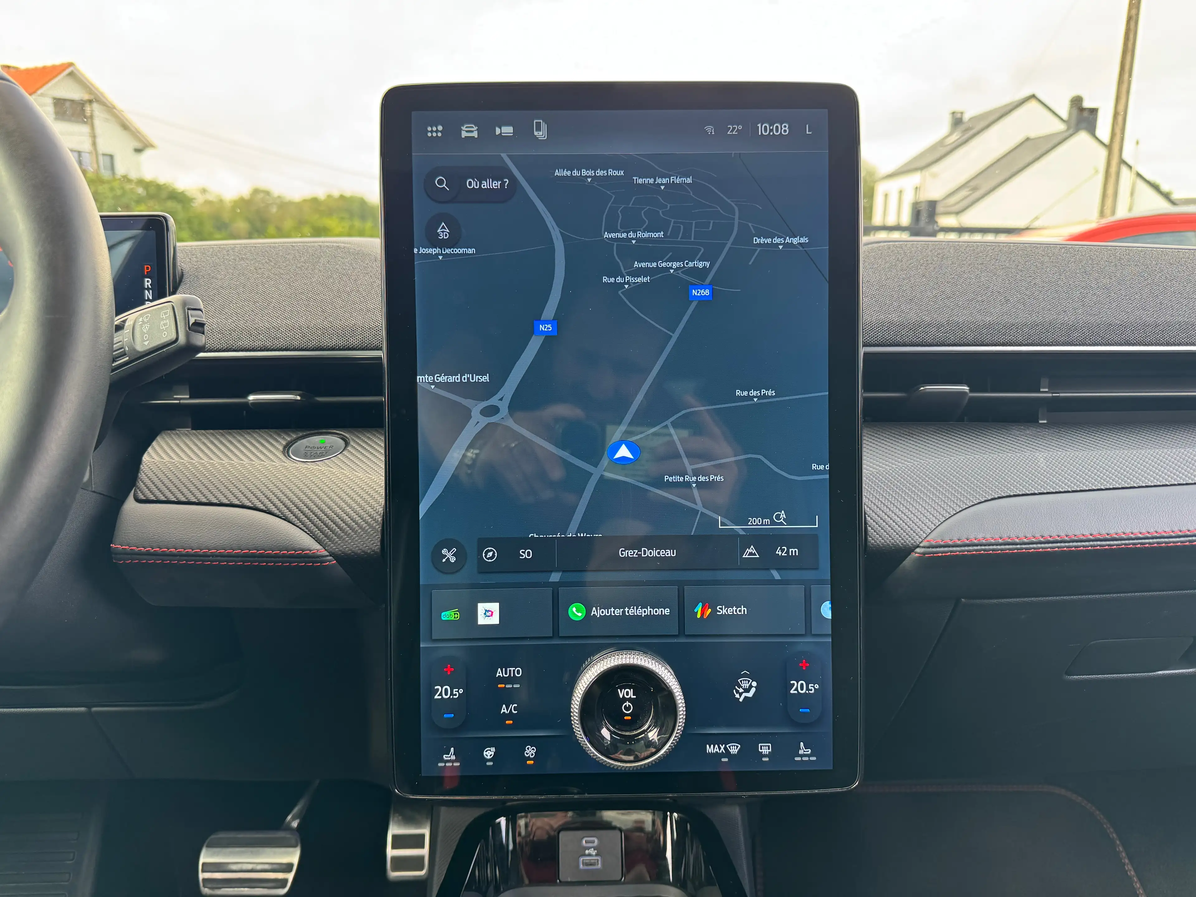 Ford Mustang Mach-E 99 kWh AWD Ext. Range First Edition / PANO / B&O / 360° / LED / NAV / CARPLAY — photo 10