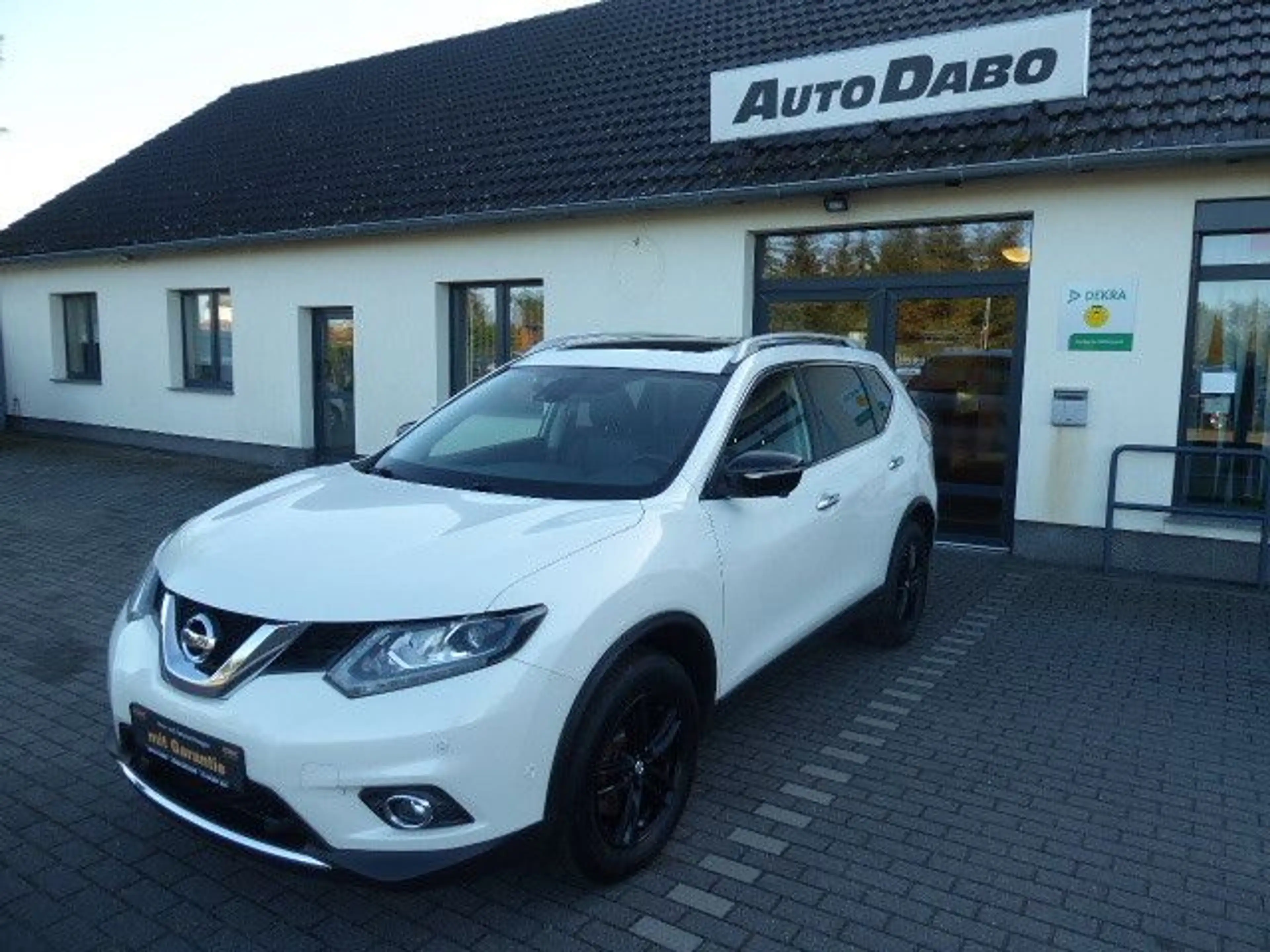 Nissan X-Trail Tekna 4x4