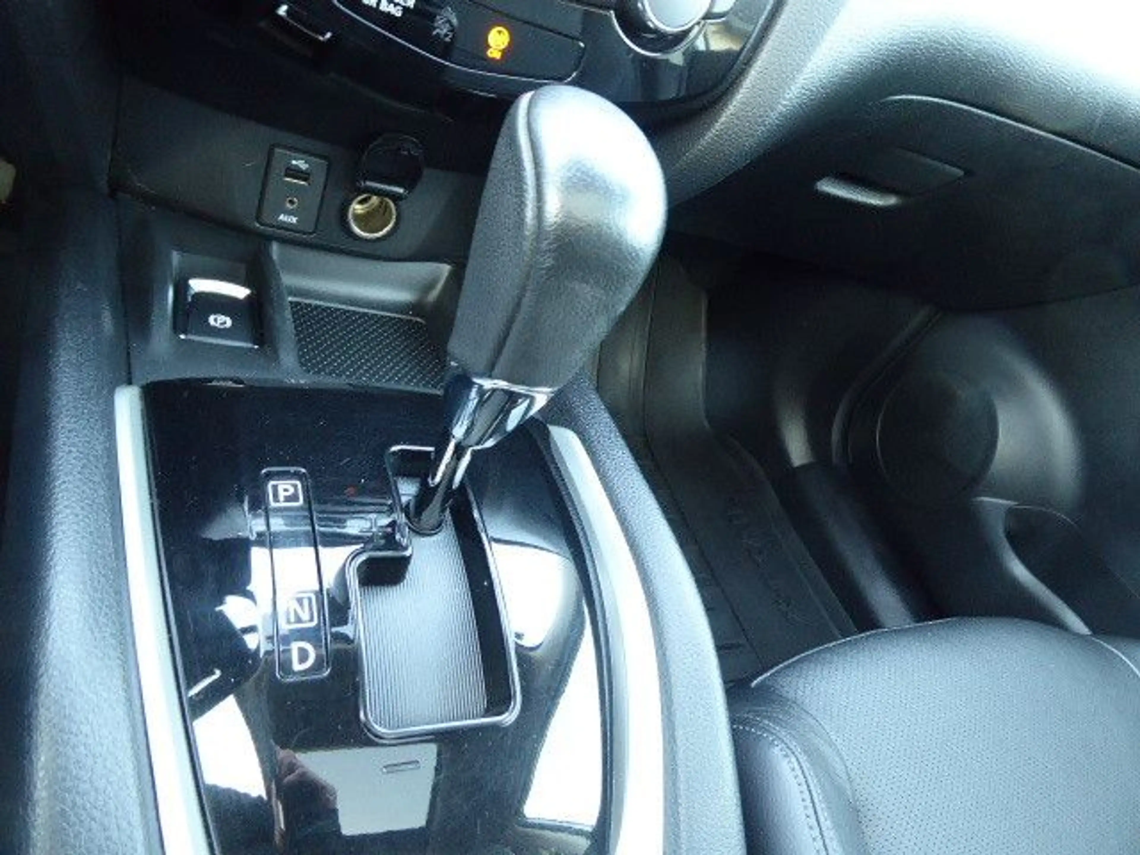 Nissan X-Trail Tekna 4x4 — photo 10