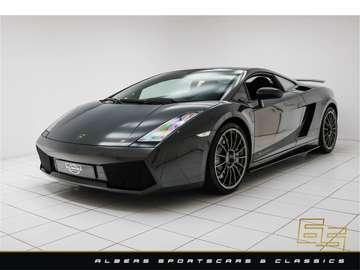 5.0 V10 Superleggera Lift - Carbon seats - Extende