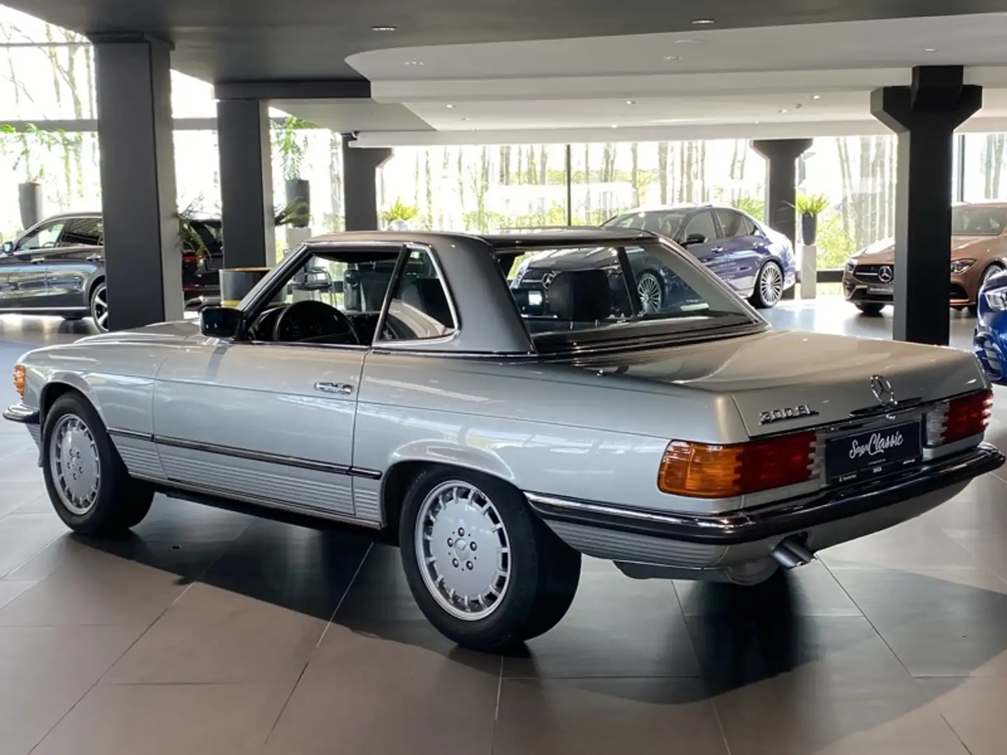 Mercedes-Benz 280 SL R107 Argent - 2