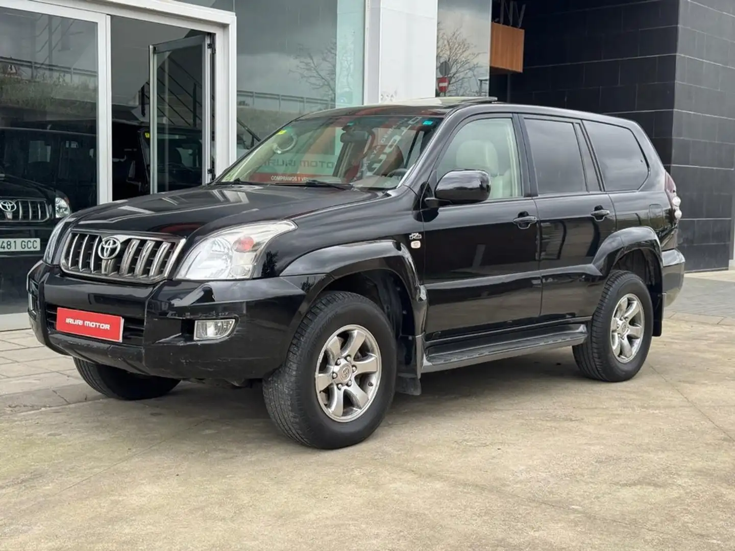 Toyota Land Cruiser 3.0 D4D 173CV VXL Negro - 2