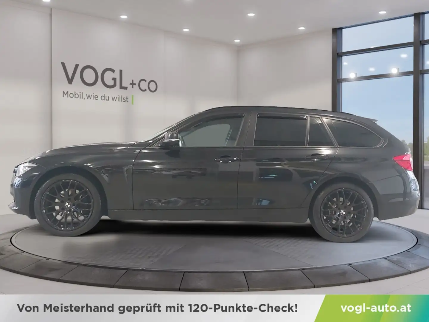 BMW 320 320d xDrive Touring Allrad Aut. Zwart - 2