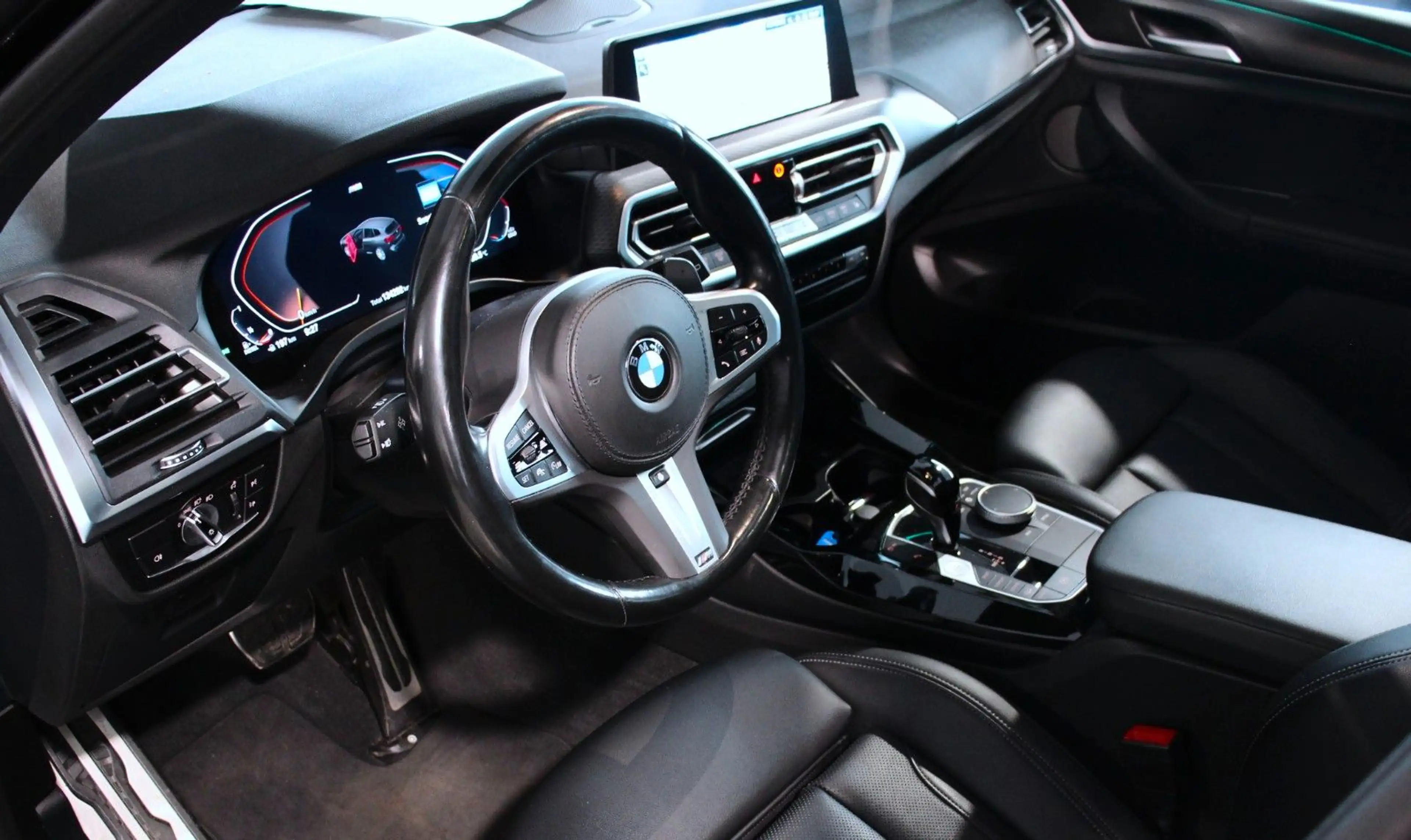 BMW X3 xDrive 20d M Sport *LED*Panorama*AHK*KAM*ACC — photo 8