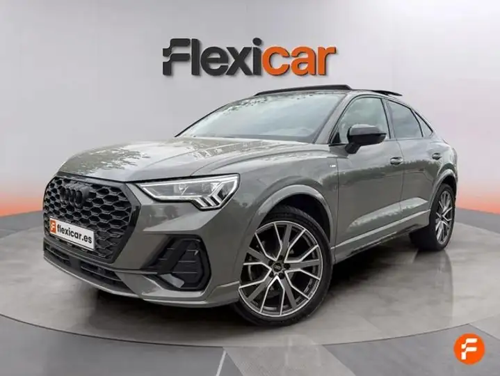Audi Q3 1.5 Black line 35 TFSI 2025, foto 19