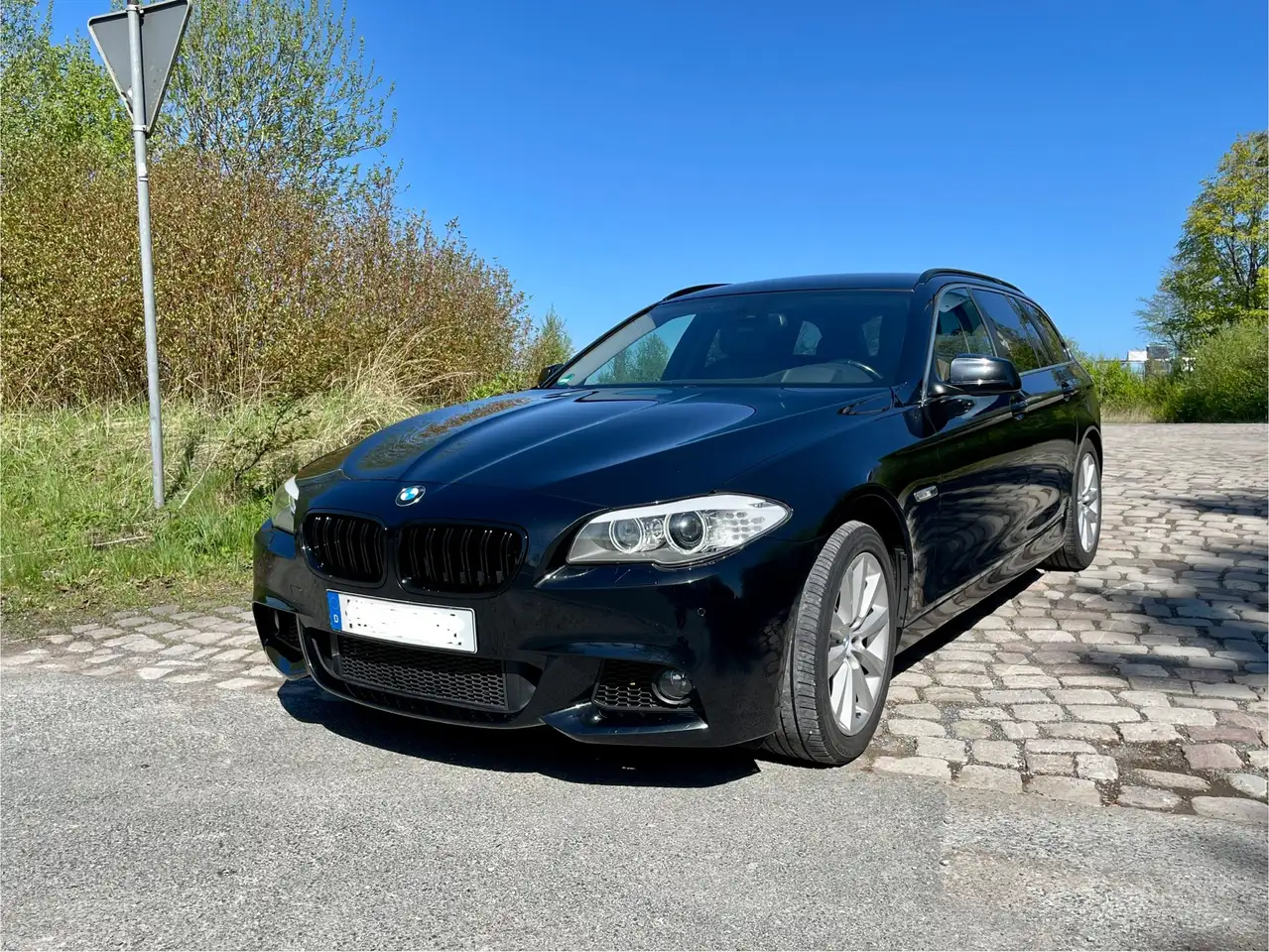 BMW 525