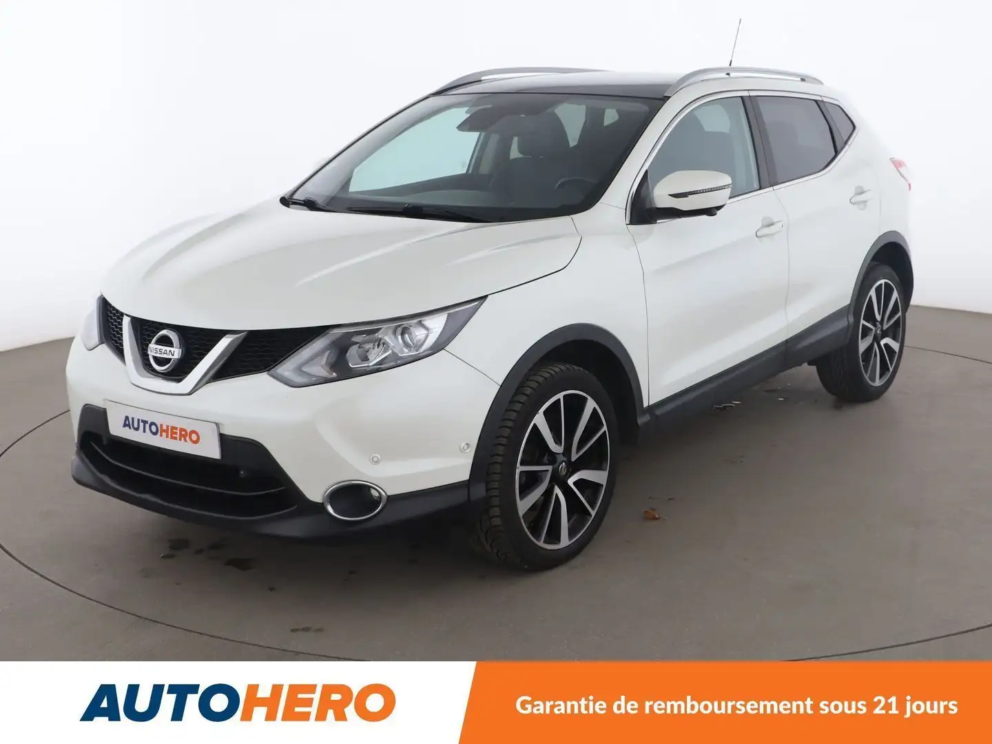 Nissan Qashqai 1.6 DIG-T Tekna Blanc - 1
