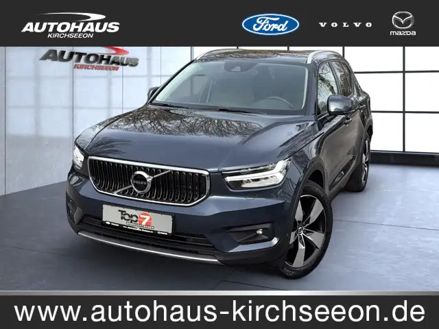 Volvo XC40 T2 Momentum Pro 2WD Bluetooth Navi LED Klima