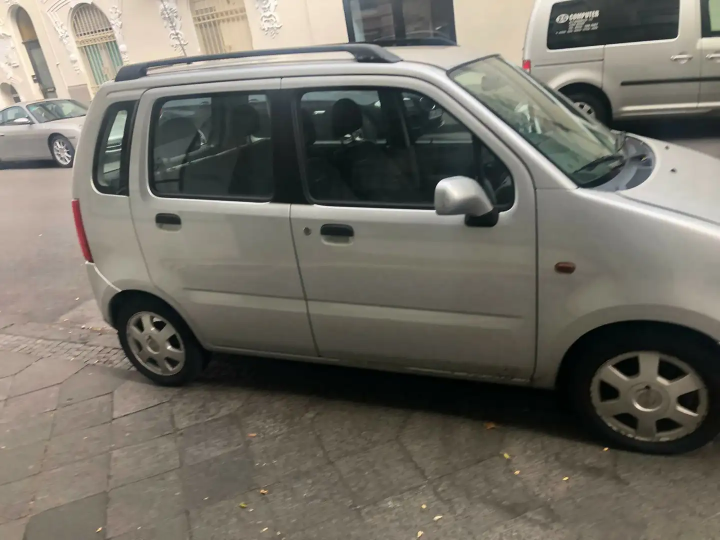 Opel Agila Agila 1.2 16V Color Edition Silber - 2
