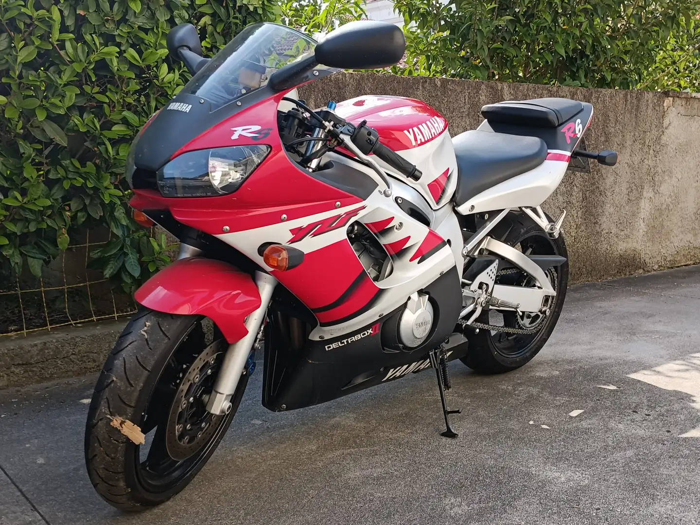 Yamaha YZF-R6 Rood - 2