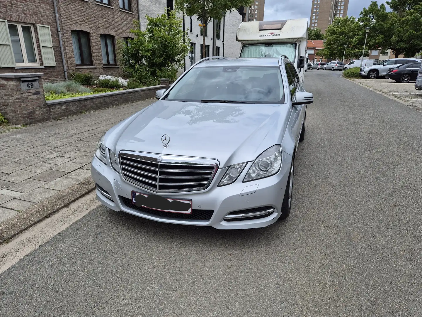 Mercedes-Benz E 200 T CDI 7zit BlueEFFICIENCY Automatik Avantgarde - 1
