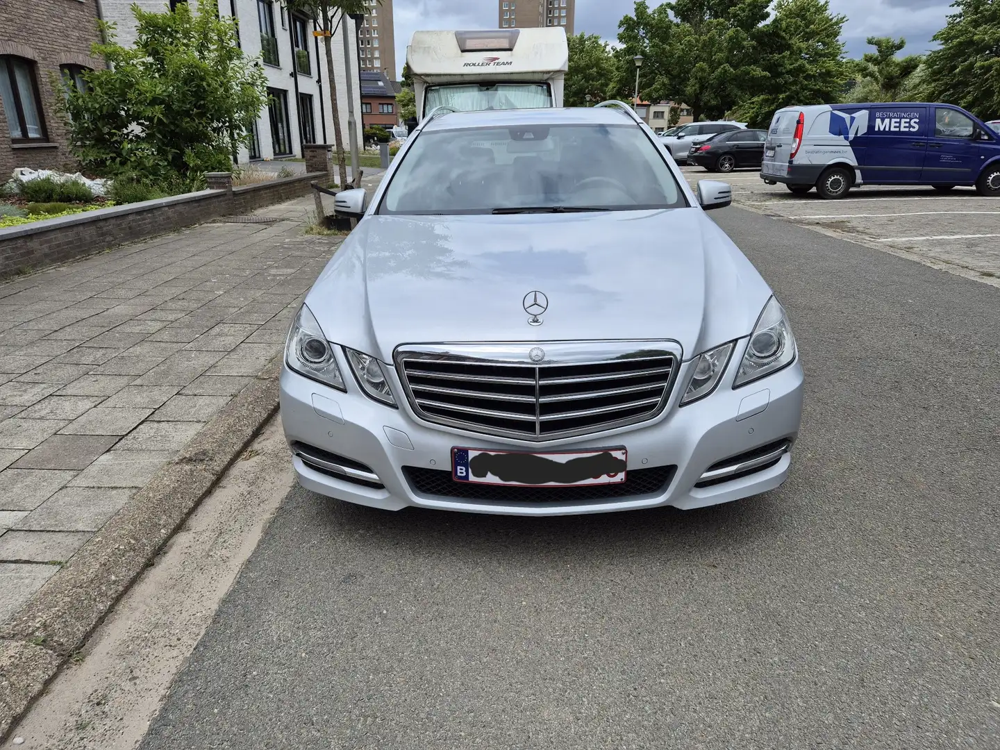 Mercedes-Benz E 200 T CDI 7zit BlueEFFICIENCY Automatik Avantgarde - 2