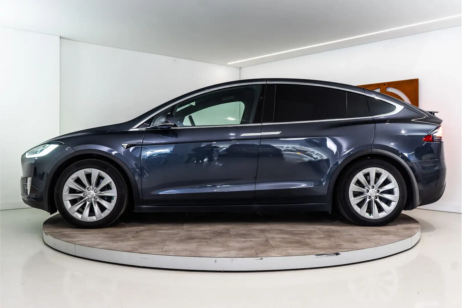 Tesla Model X 100D Incl. BTW | NL AUTO+NAP | Carbon | Cold Clima Сірий - 2