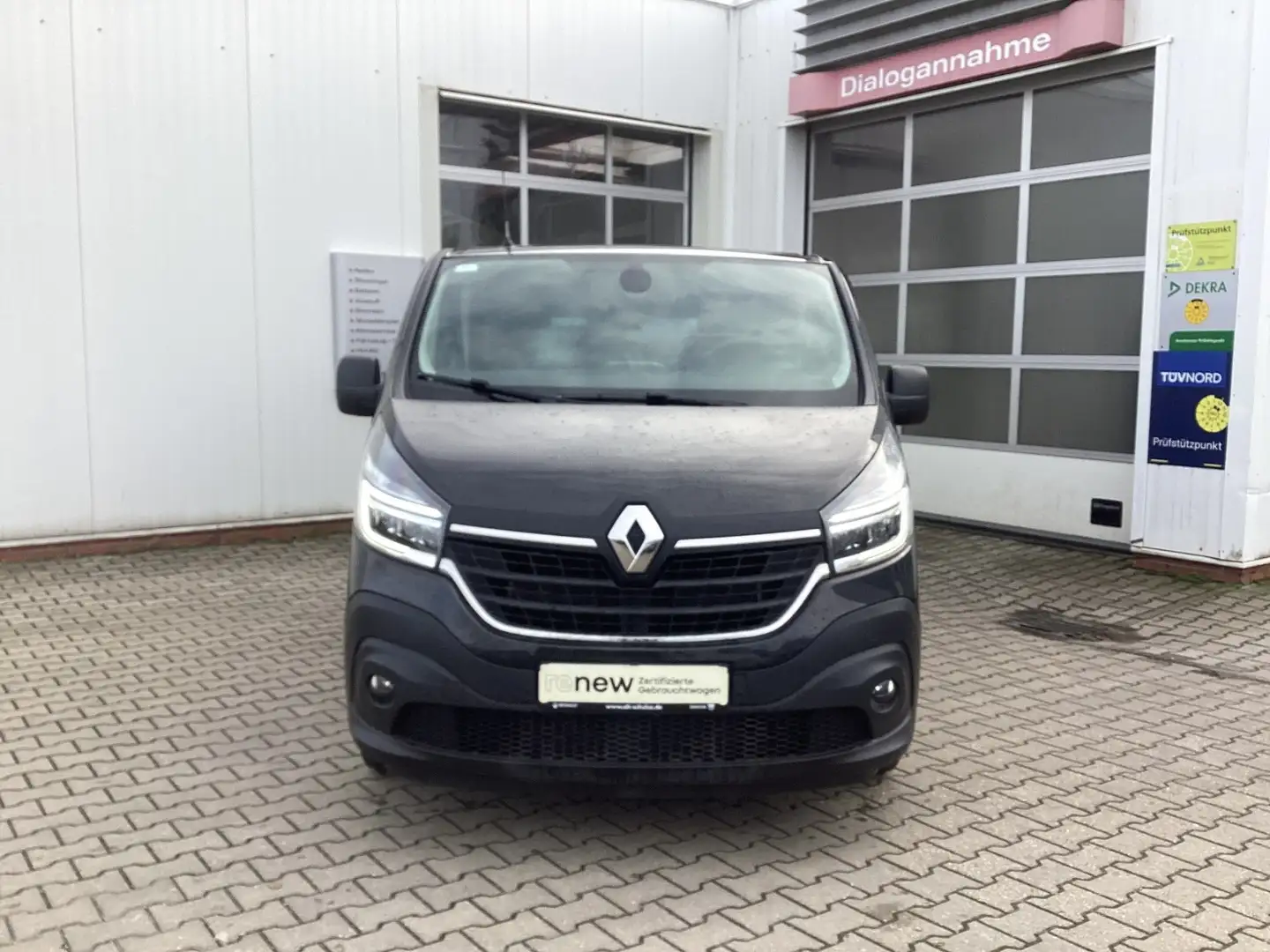 Renault Trafic Komfort 2.0 dCi 145 ENERGY L1H1 Schwarz - 2
