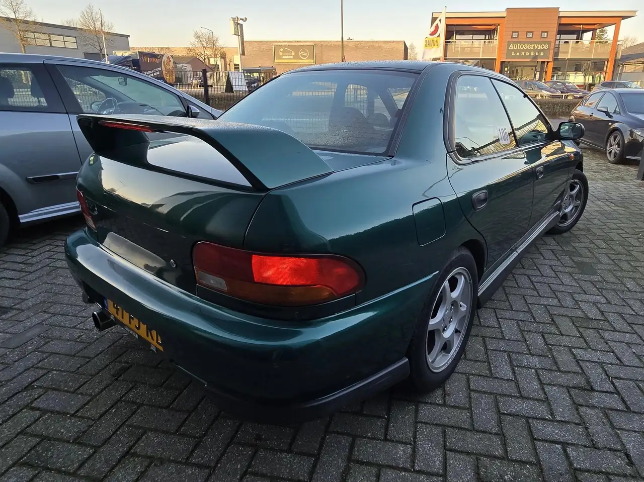 Subaru Impreza 2.0 GTT AWD, foto 2