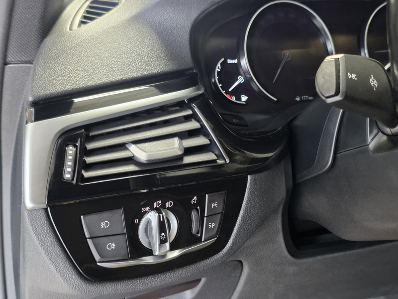 BMW 530 530d Lim. G30 SportLine /Business Paket/LED/Navi — photo 13