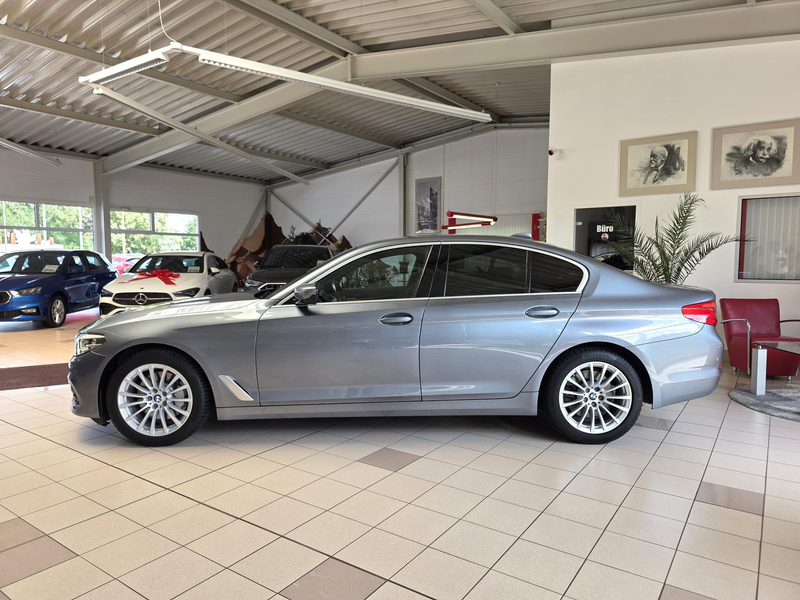 BMW 530 530d Lim. G30 SportLine /Business Paket/LED/Navi — photo 4