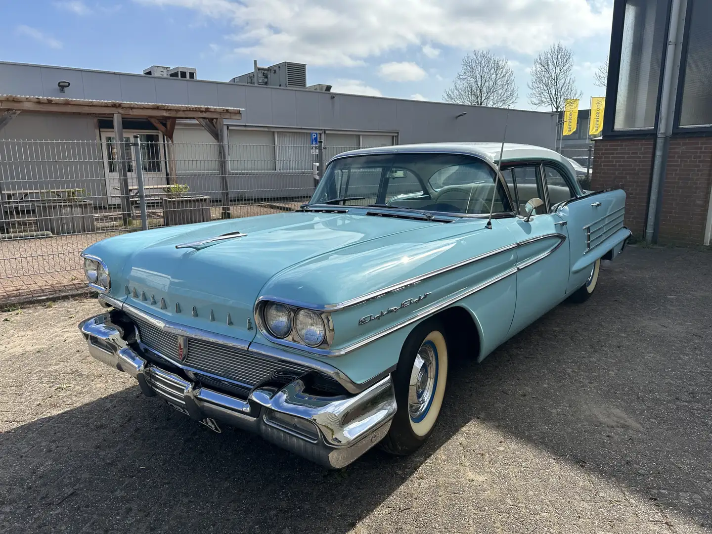 Oldsmobile EIGHTY-EIGHT Bleu - 2