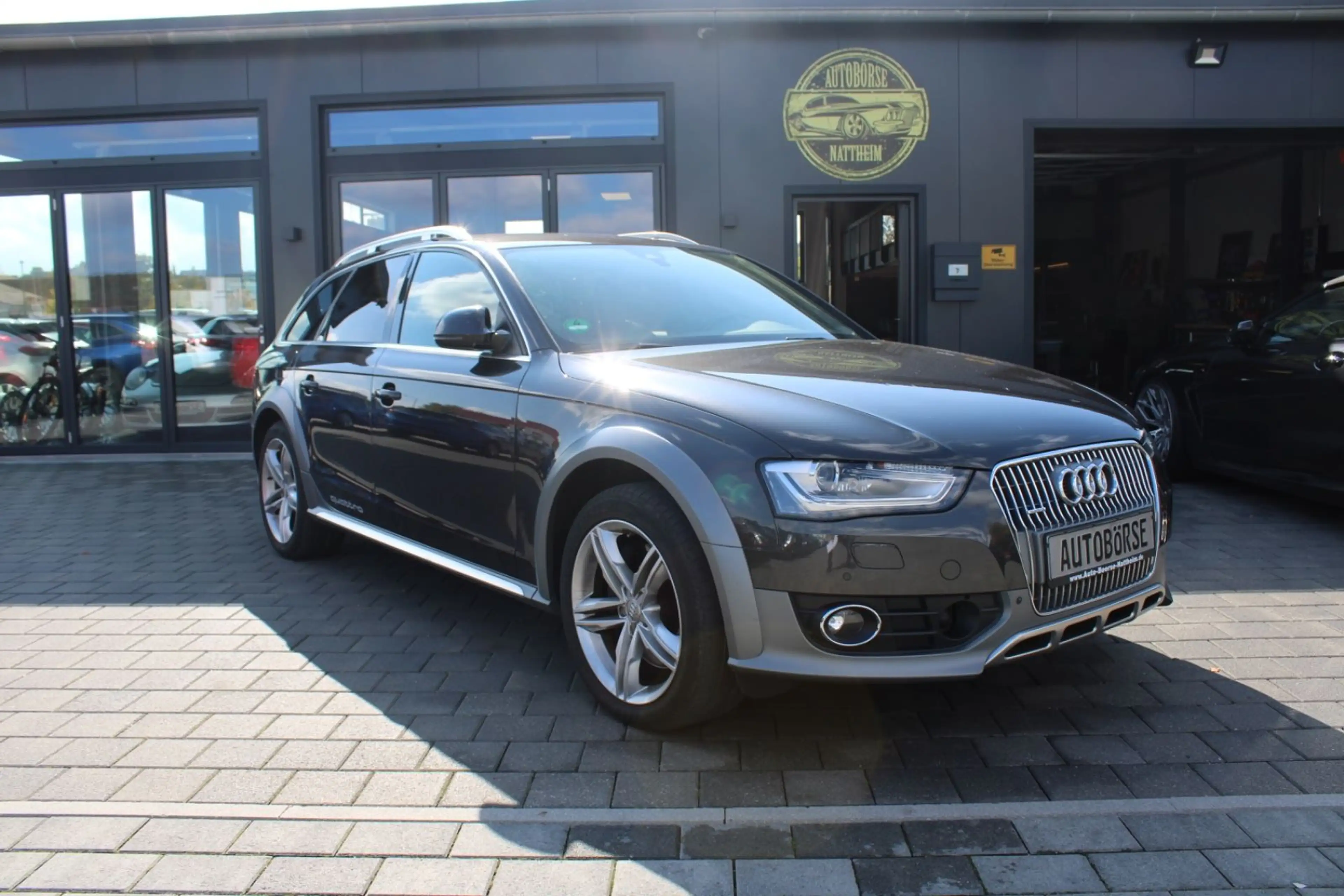 Audi A4 allroad quattro 3.0 TDI clean diesel