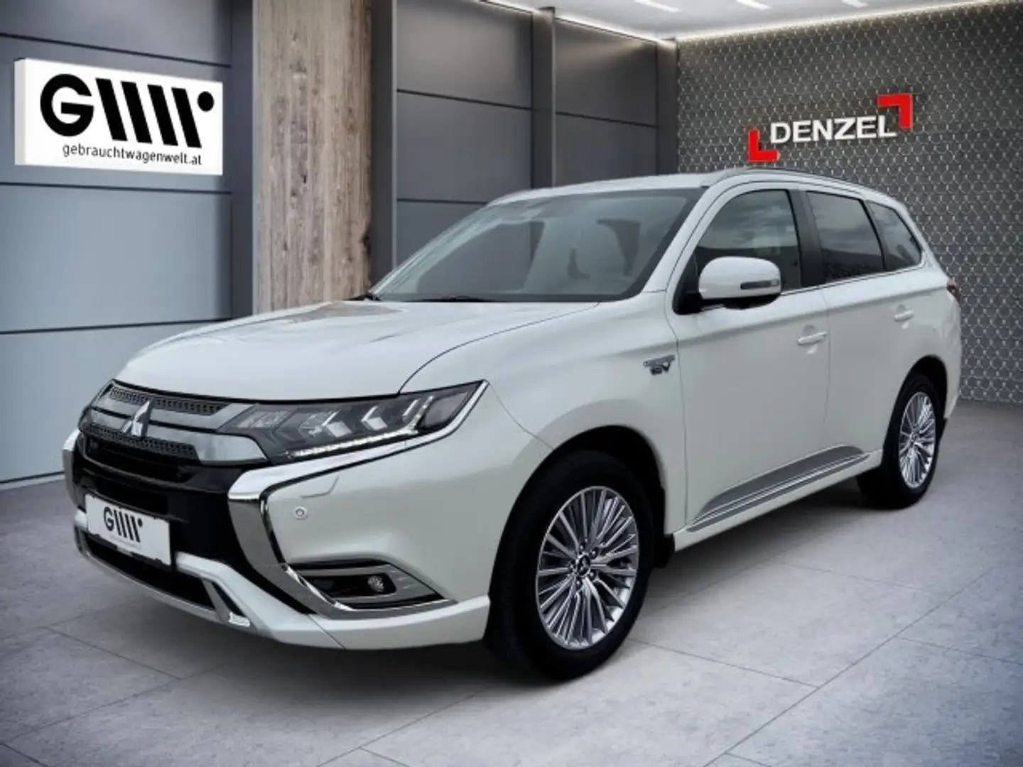 Mitsubishi Outlander PHEV 2,4 4WD Diamond Blanco - 1