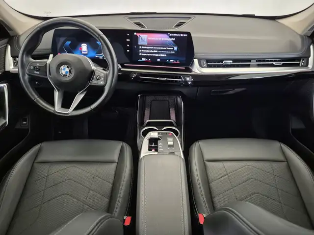 BMW X1 view 9