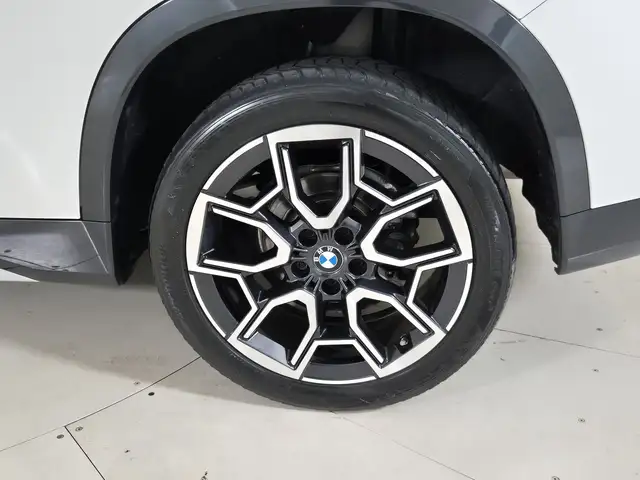 BMW X1 view 15
