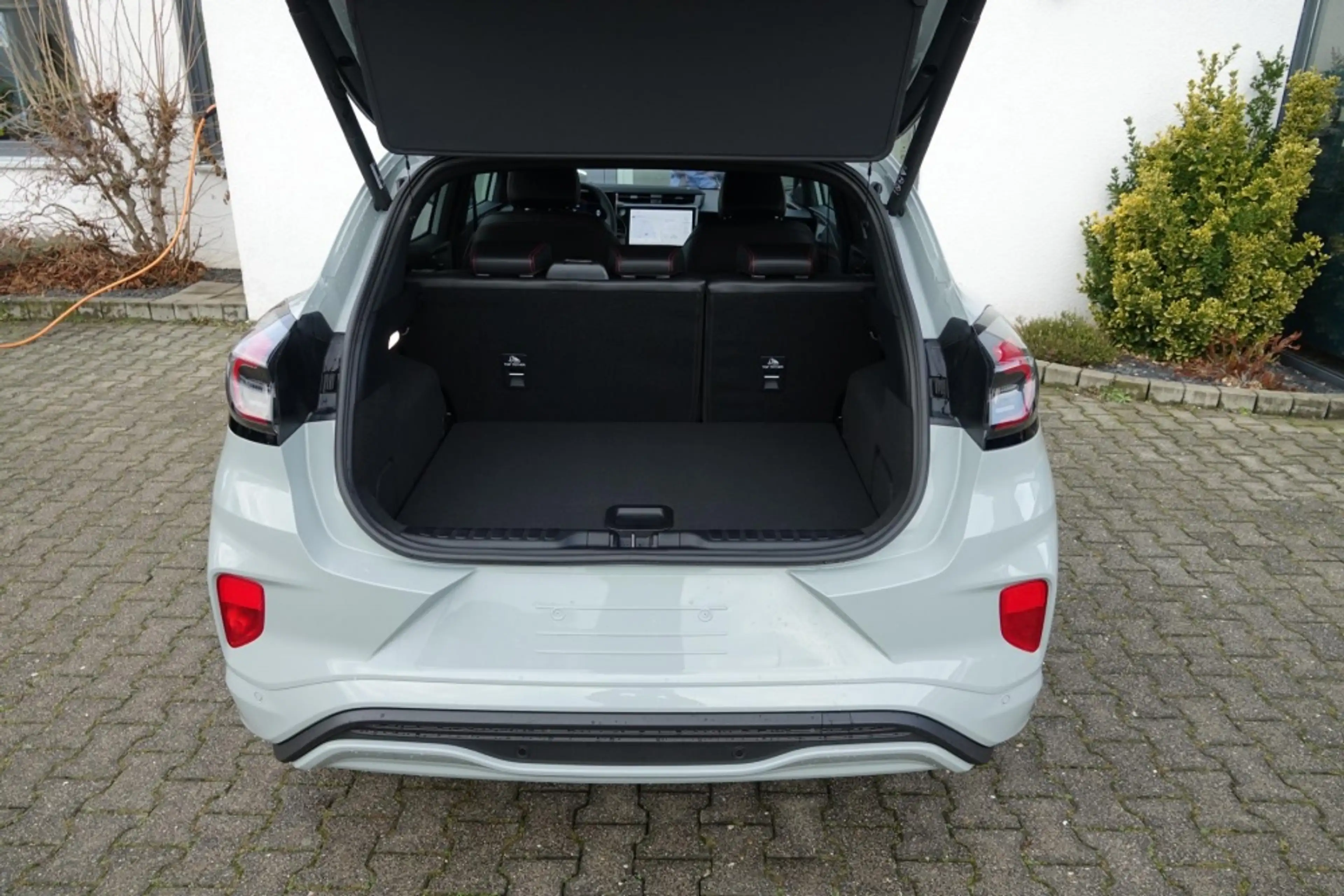 Ford Puma ST-LINE X AHK/Winterpaket/Matrix/5JGarantie — photo 8