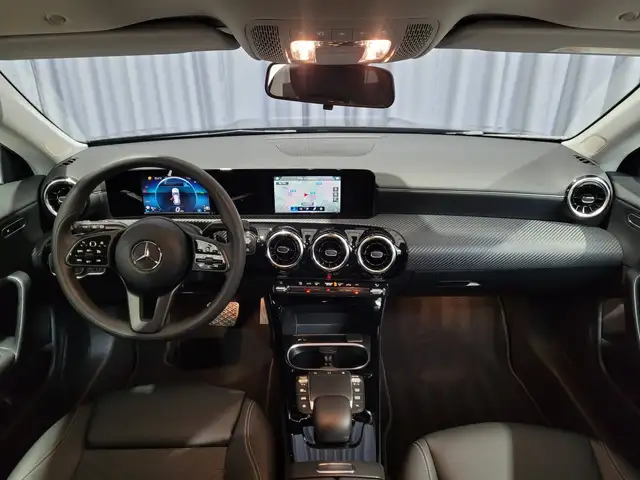 Mercedes-Benz CLA view 11