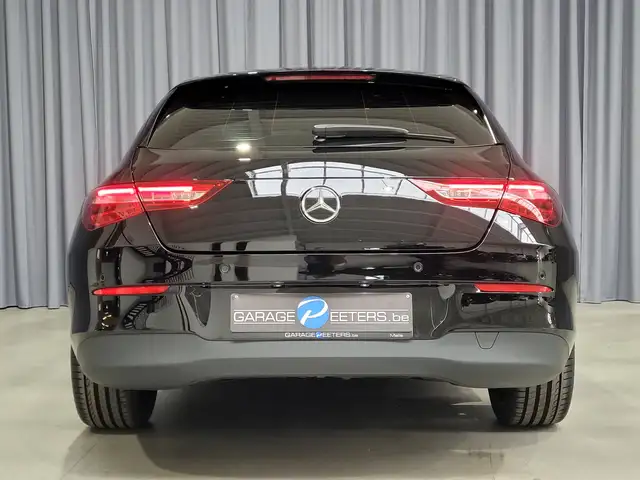 Mercedes-Benz CLA view 4