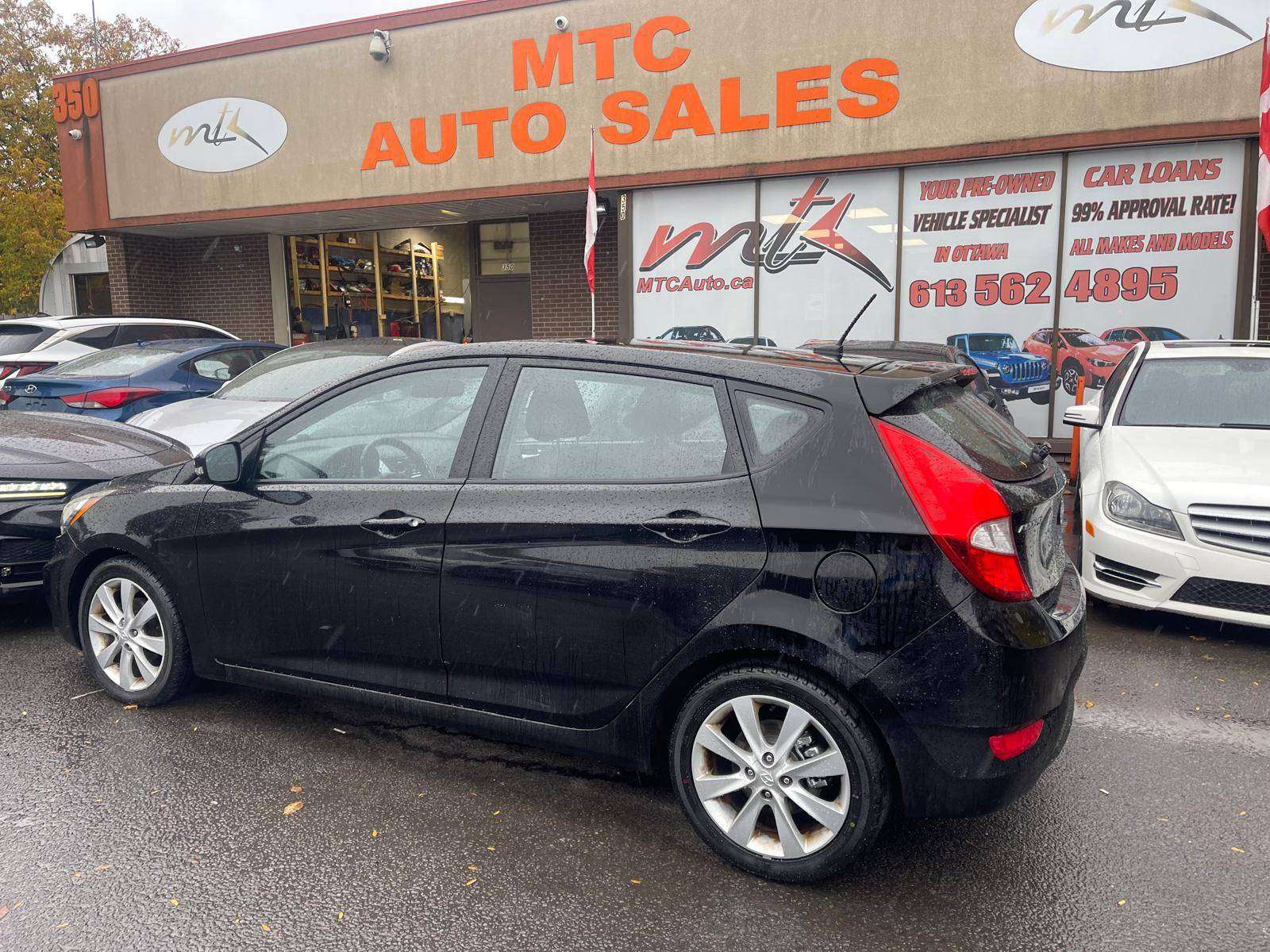 2014 Hyundai ACCENT Hatchback