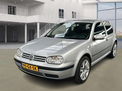 Volkswagen Golf 1.4-16V Trendline/ZEER NETJES/VELGEN