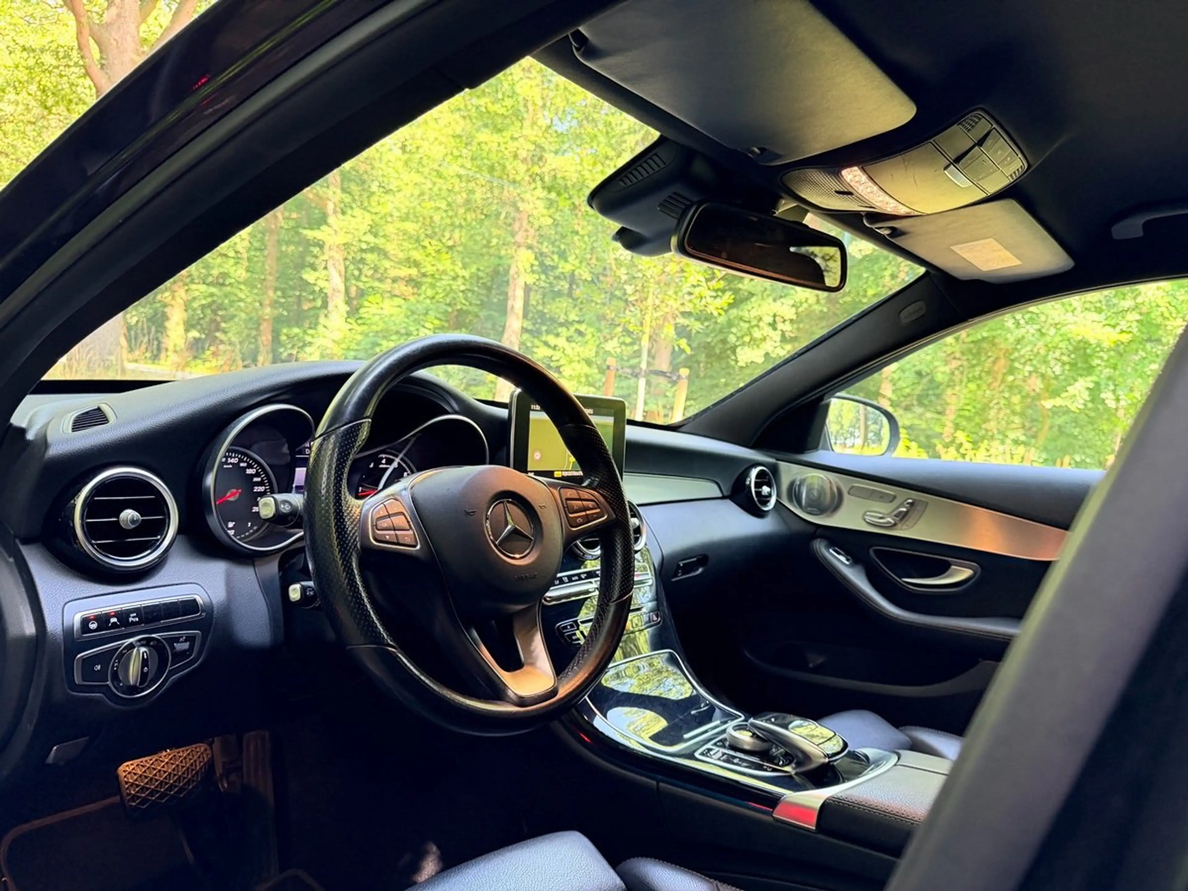 Mercedes-Benz C 350 350 e Lease Edition, Navi, Leer, LED, Camera, ECC — photo 10