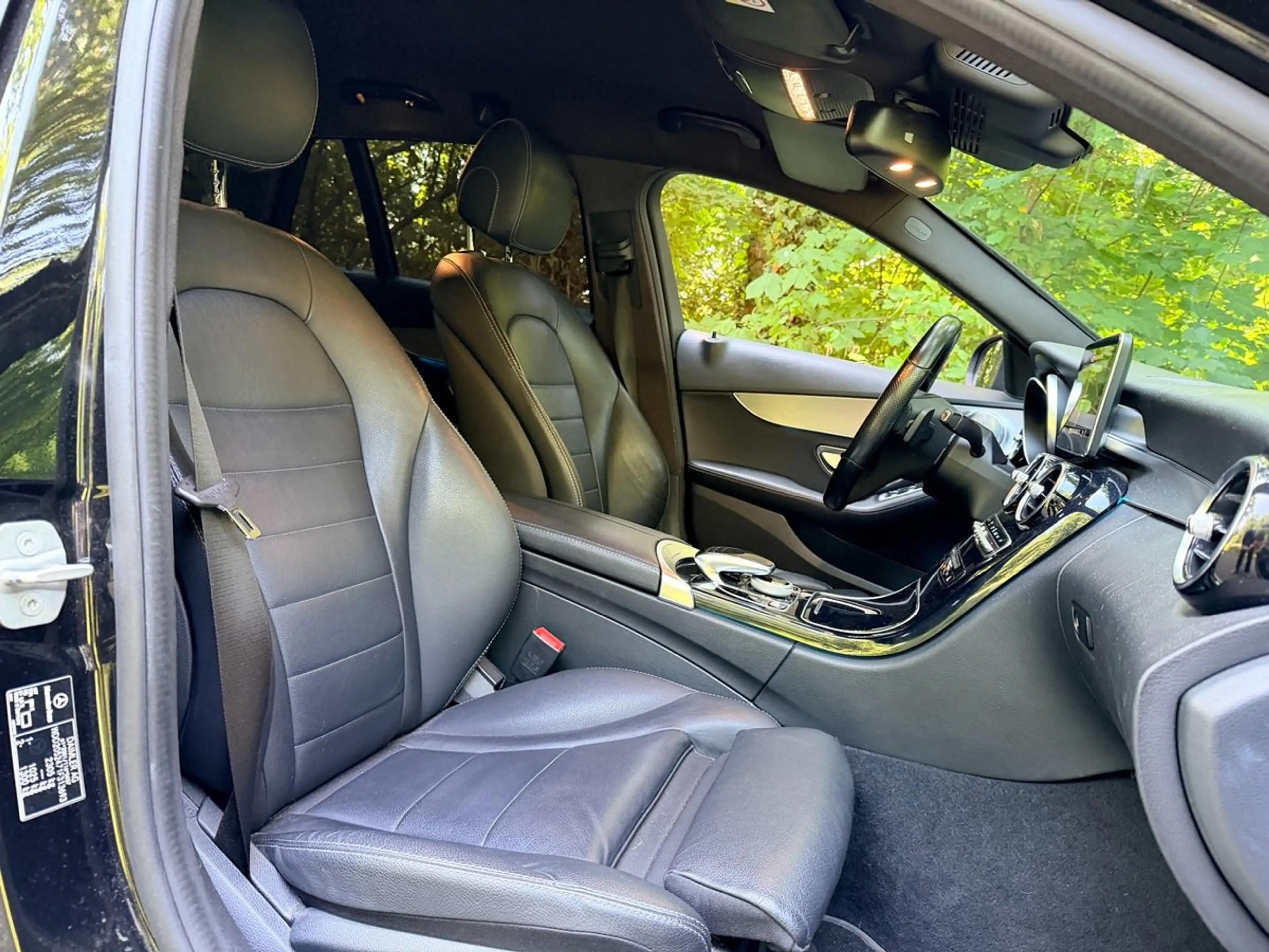 Mercedes-Benz C 350 350 e Lease Edition, Navi, Leer, LED, Camera, ECC — photo 13