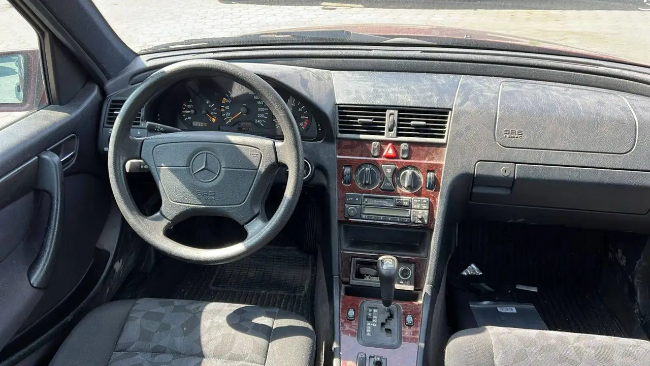 Mercedes-Benz C 180 Classic, foto 12