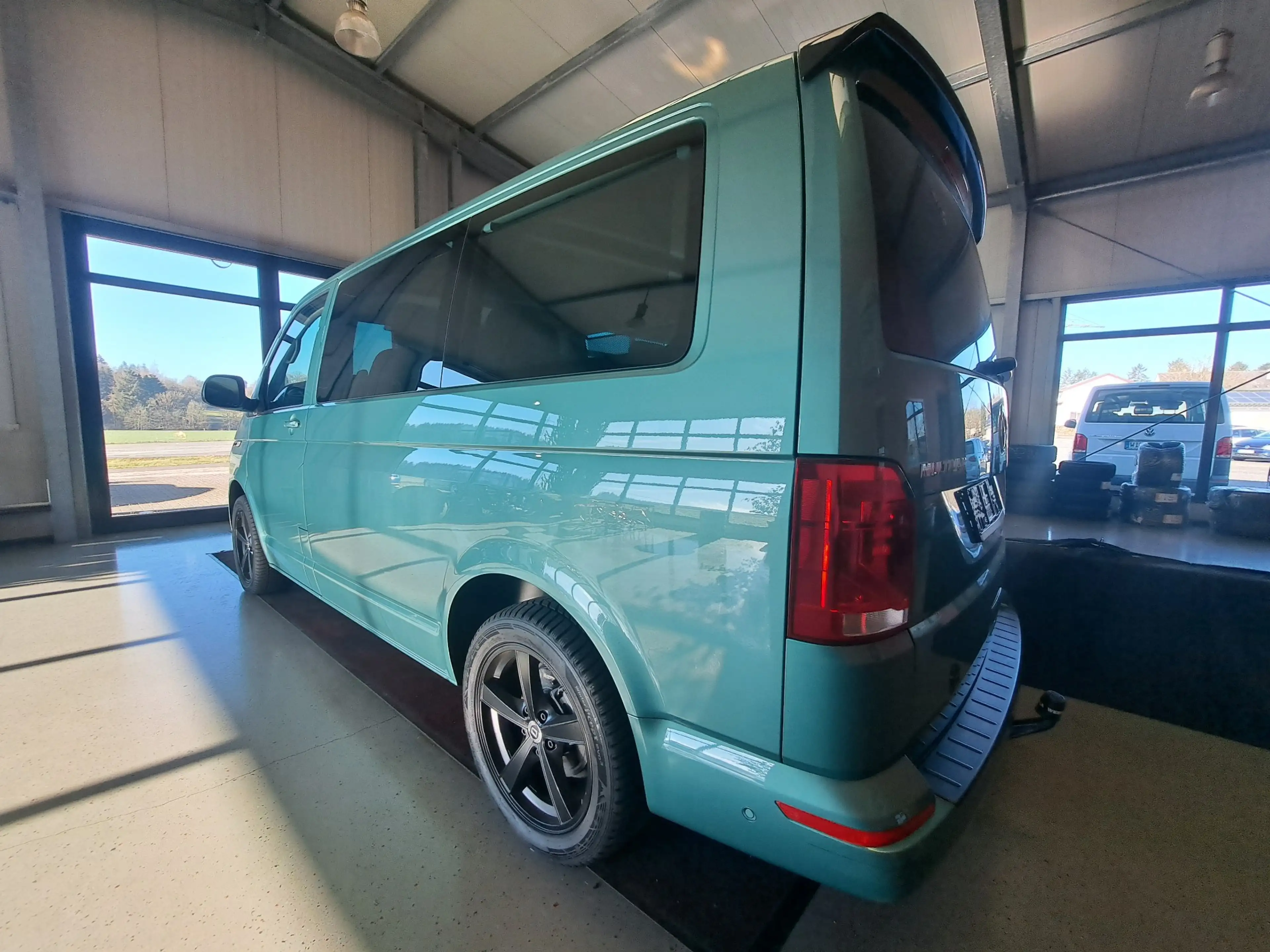 Volkswagen T6.1 Multivan 2.0 TDI Trendline DSG AHK/Standh./8-fach Alu! — photo 6