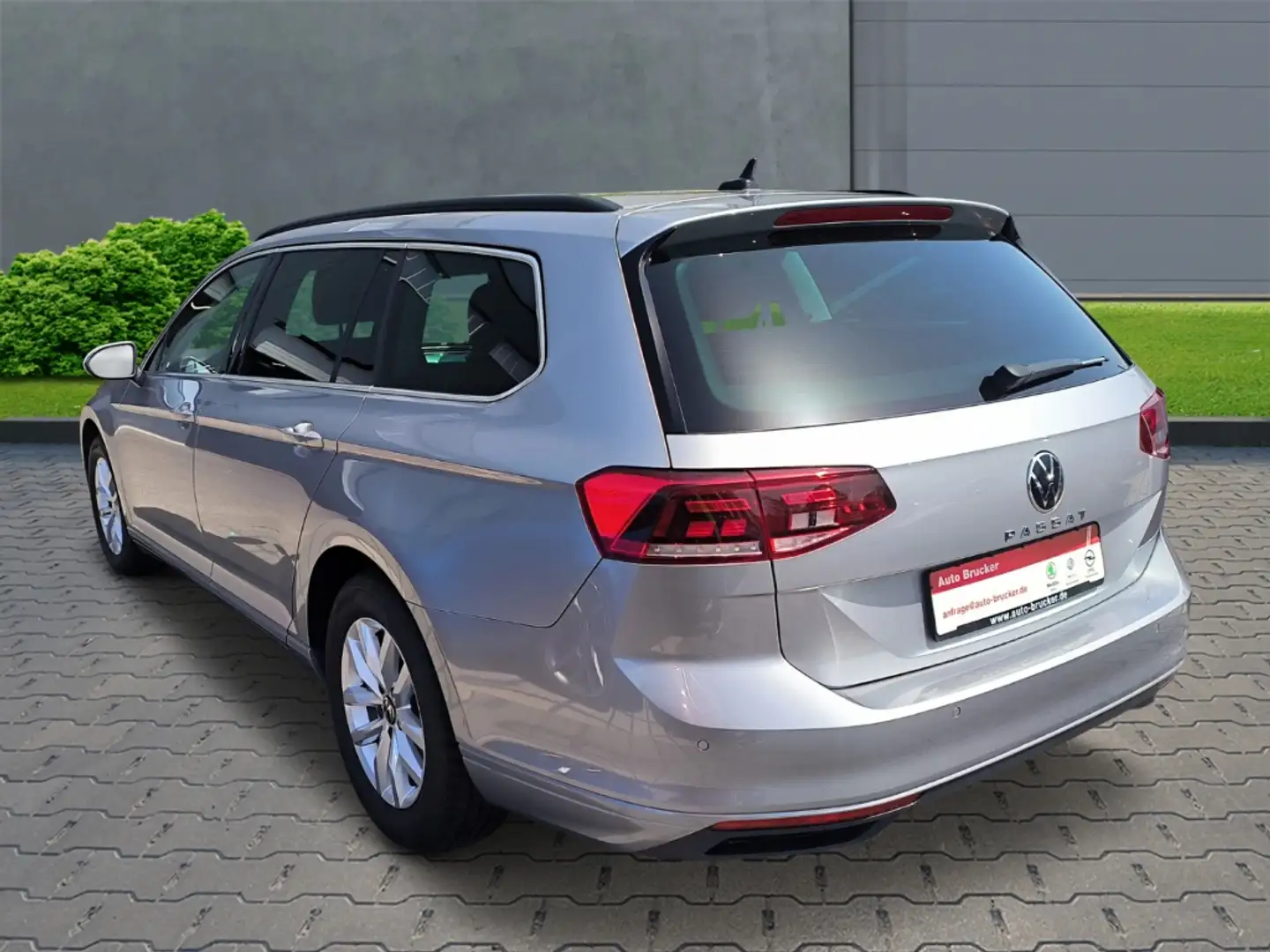 Volkswagen Passat Variant Business 2.0 TDI +Alufelgen+Navi+el.Sitze Gümüş rengi - 2