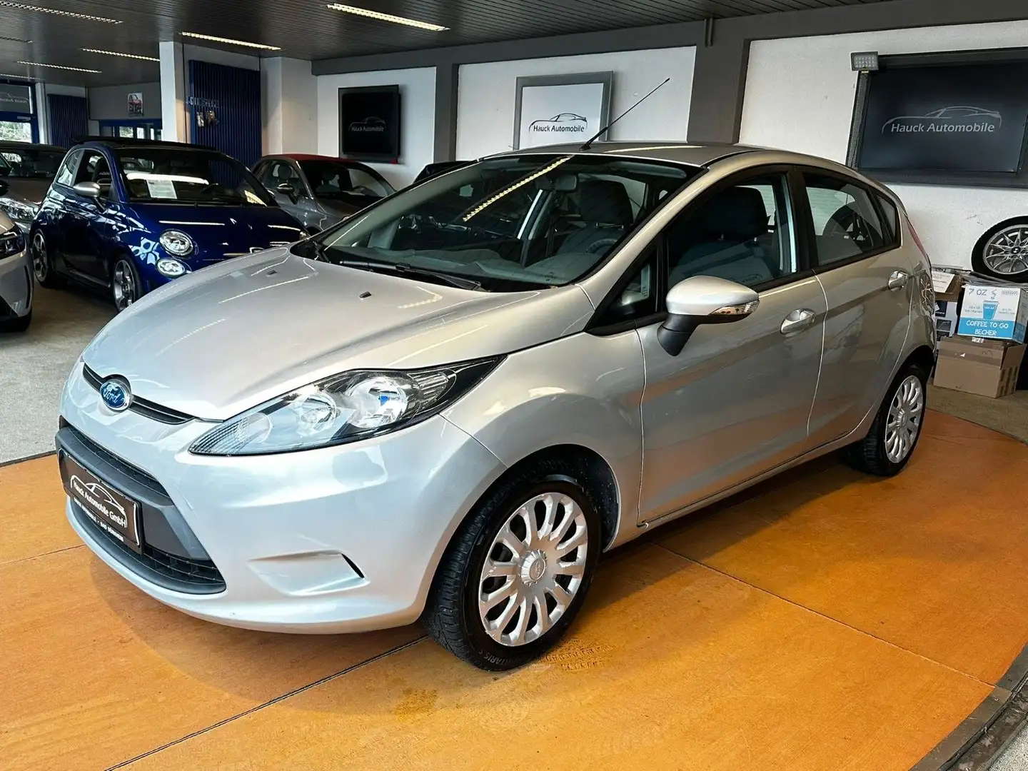 Ford Fiesta Trend KLIMA/MEDIA-IN/MFL/ALLWETTER Silber - 1