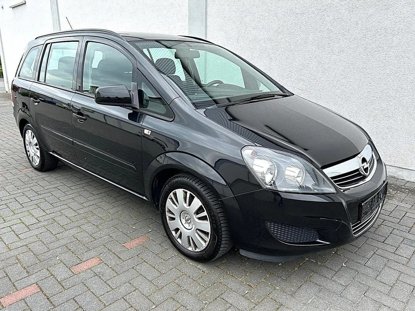 Opel Zafira B 1.8 Family*7-SITZER*KLIMA*HU 9/26 Schwarz - 1