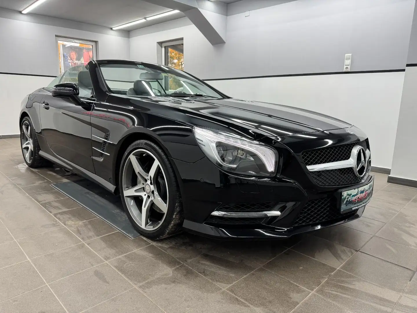 Mercedes-Benz SL 500 AMG /1.HD+Checkh/Logic7/Harm.Kard/Massage Nero - 2