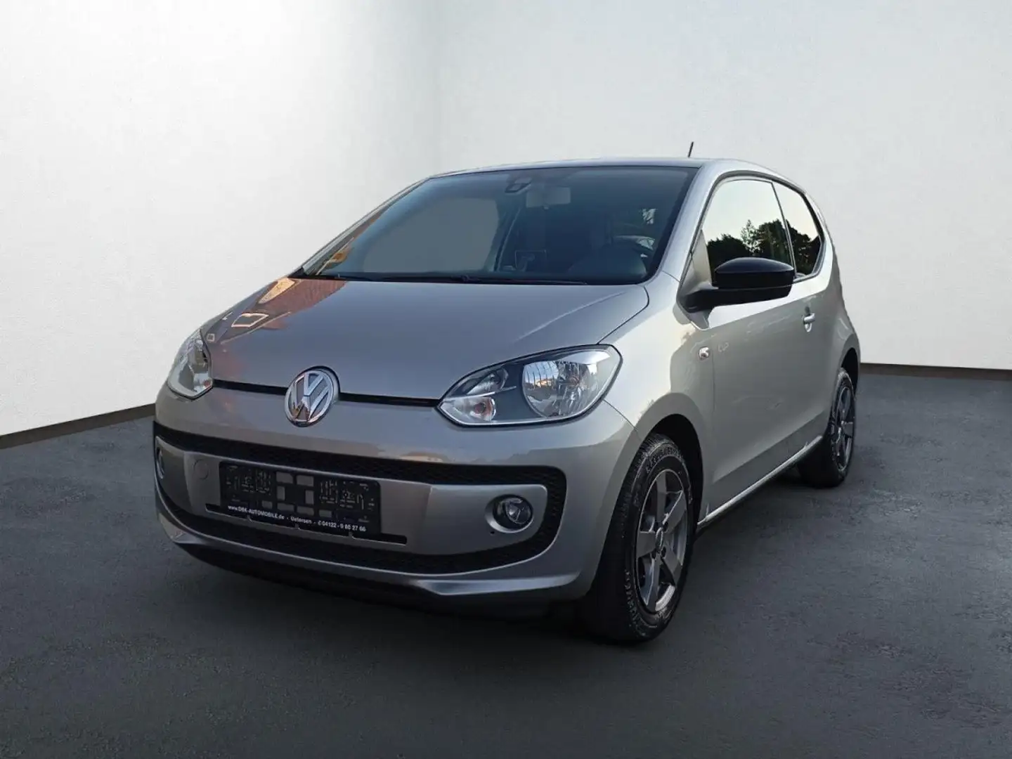 Volkswagen up! cup Klima Navi AUTOM. PANOR. SHZ. BLUETOOTH Plateado - 1